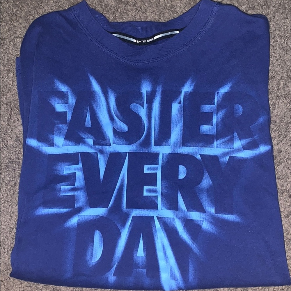 Nike t shirt